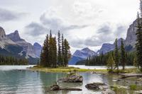 Maligne Lake & Spirit Island &ndash; &copy; Vivien Fiedler (Eberhardt TRAVEL)