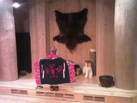 Bei der Indianer-Show in Icy Strait