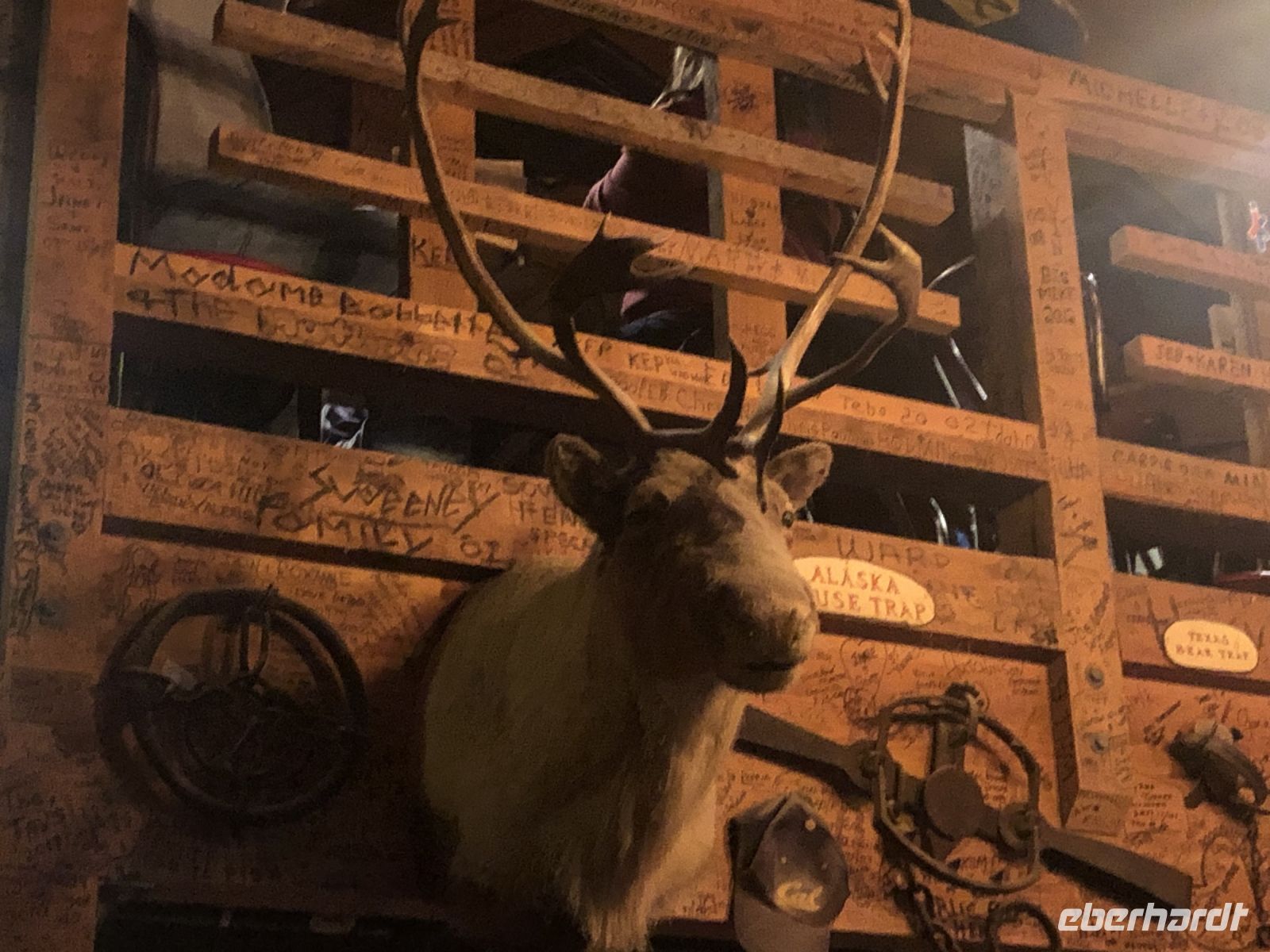 Alaska - Juneau - Red Dog Saloon &ndash; &copy; Sabine Letzybyll (Eberhardt TRAVEL)