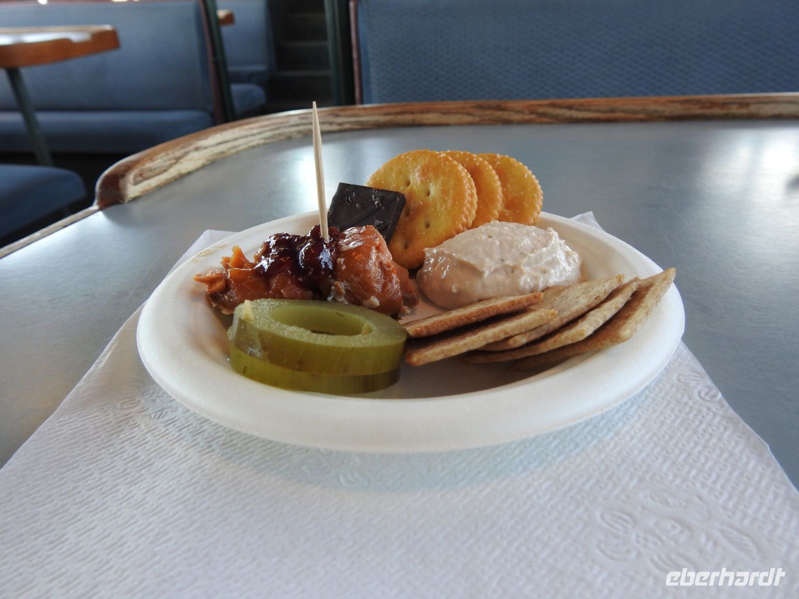 Snack &ndash; &copy; Sabine Letzybyll (Eberhardt TRAVEL)