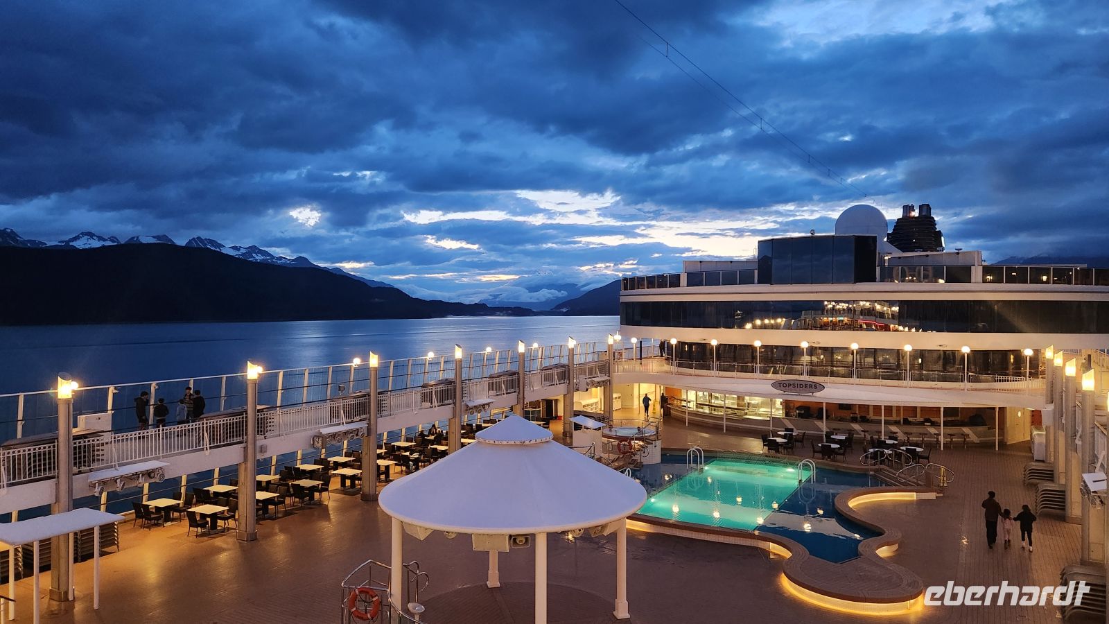 Kreuzfahrt Abendstimmung &ndash; &copy; Petra Hady (Eberhardt TRAVEL)