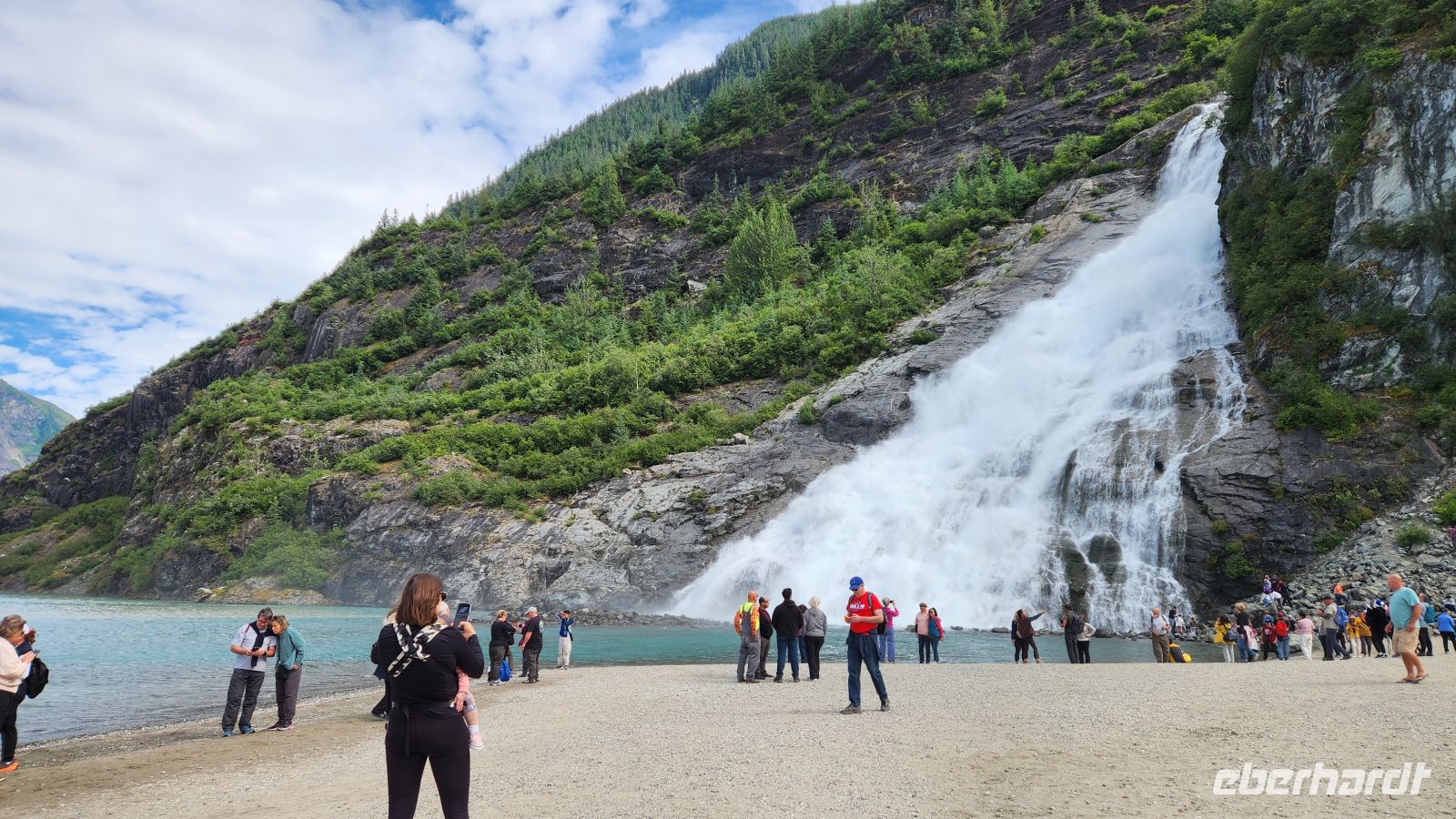 Nugget Falls  &ndash; &copy; Petra Hady (Eberhardt TRAVEL)