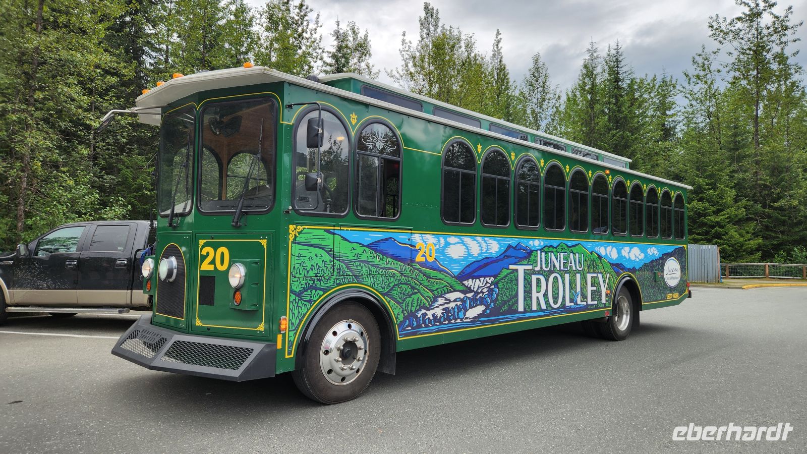Juneau - unser Ausflugsbus &ndash; &copy; Petra Hady (Eberhardt TRAVEL)