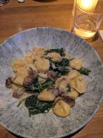 5. Abendessen im Earls Kitchen & Bar, Downtown Calgary.jpg &ndash; &copy; Teresa Rumpel (Eberhardt TRAVEL)