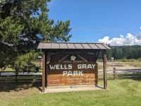 64. Mittagspause am Wells Gray Provincial Park.jpg &ndash; &copy; Teresa Rumpel (Eberhardt TRAVEL)