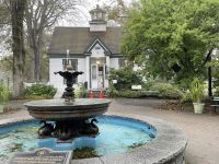 Halifax Public Gardens &ndash; &copy; Dennis Teichmann (Eberhardt TRAVEL)