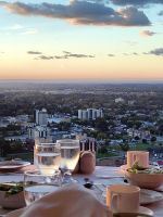 Kulisse beim Abendessen und das Restaurant dreht sich! &ndash; &copy; Simone Willner (Eberhardt TRAVEL)