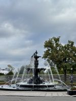 Brunnen aus der Partnerstadt Bordeaux &ndash; &copy; Carmen Kiefer (Eberhardt TRAVEL)