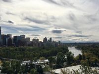 Calgary mit Bow River &ndash; &copy; Elisabeth Fox-Maerki (Eberhardt TRAVEL)