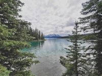 Medicine Lake, Jasper Nationalpark &ndash; &copy; Simone Willner (Eberhardt TRAVEL)
