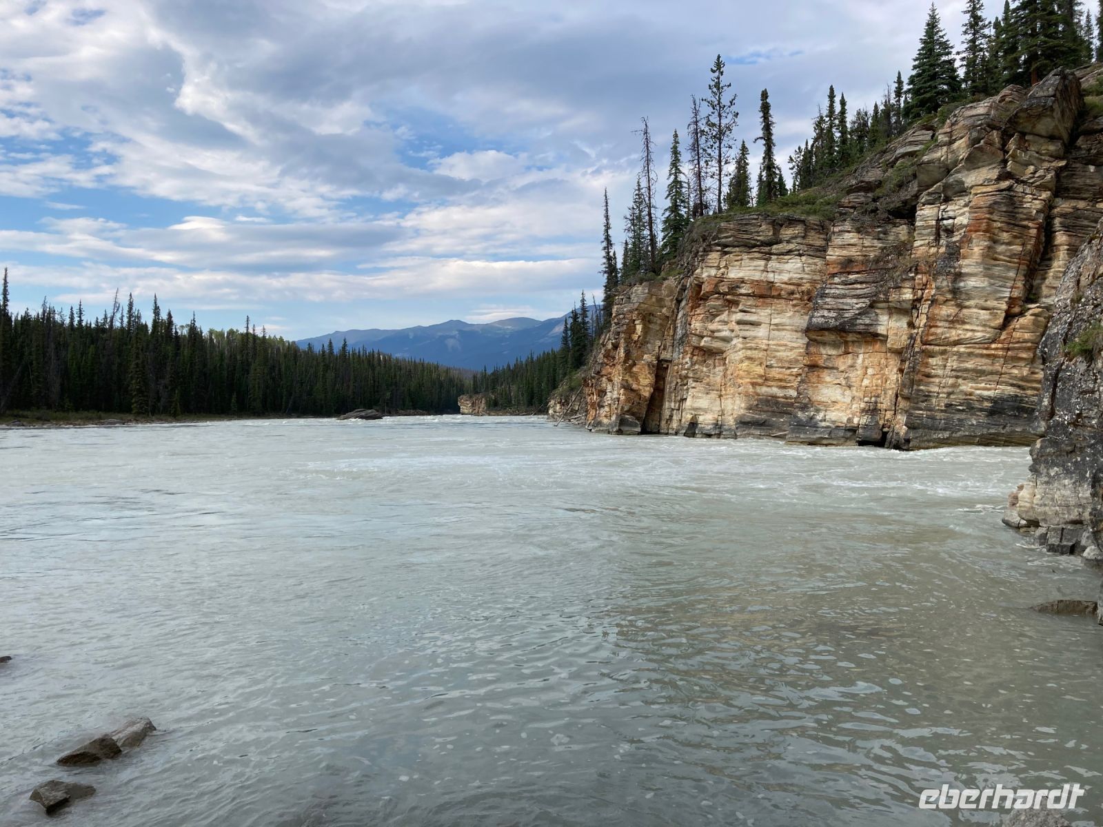 4. Tag – Jasper-Nationalpark – Athabasca Falls &ndash; &copy; Andreas Wolfsteller (Eberhardt TRAVEL)