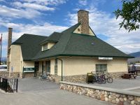 4. Tag – Jasper-Nationalpark – Am historischen Bahnhof von Jasper &ndash; &copy; Andreas Wolfsteller (Eberhardt TRAVEL)