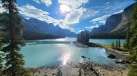 Singlereise Kanada - Spirit Island im Maligne Lake im Jasper Nationalpark &ndash; &copy; Franziska Bergmann (Eberhardt TRAVEL)