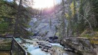 Singlereise Kanada - Wanderung im Maligne Canyon im Jasper Nationalpark &ndash; &copy; Franziska Bergmann (Eberhardt TRAVEL)