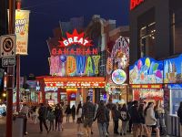Niagara bei Nacht (5) &ndash; &copy; Thomas Krupp (Eberhardt TRAVEL)