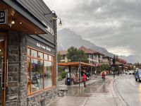 Banff im Regen (5) &ndash; &copy; Thomas Krupp (Eberhardt TRAVEL)