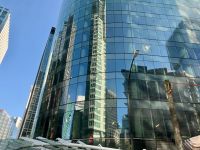 Vancouver Spiegelung &ndash; &copy; Elisabeth Fox-Maerki (Eberhardt TRAVEL)