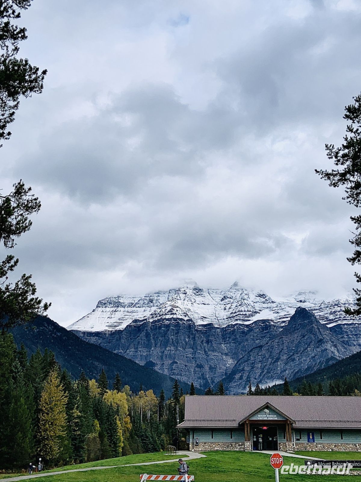 Mount Robson.jpeg &ndash; &copy; Birgit Kirchner (Eberhardt TRAVEL)