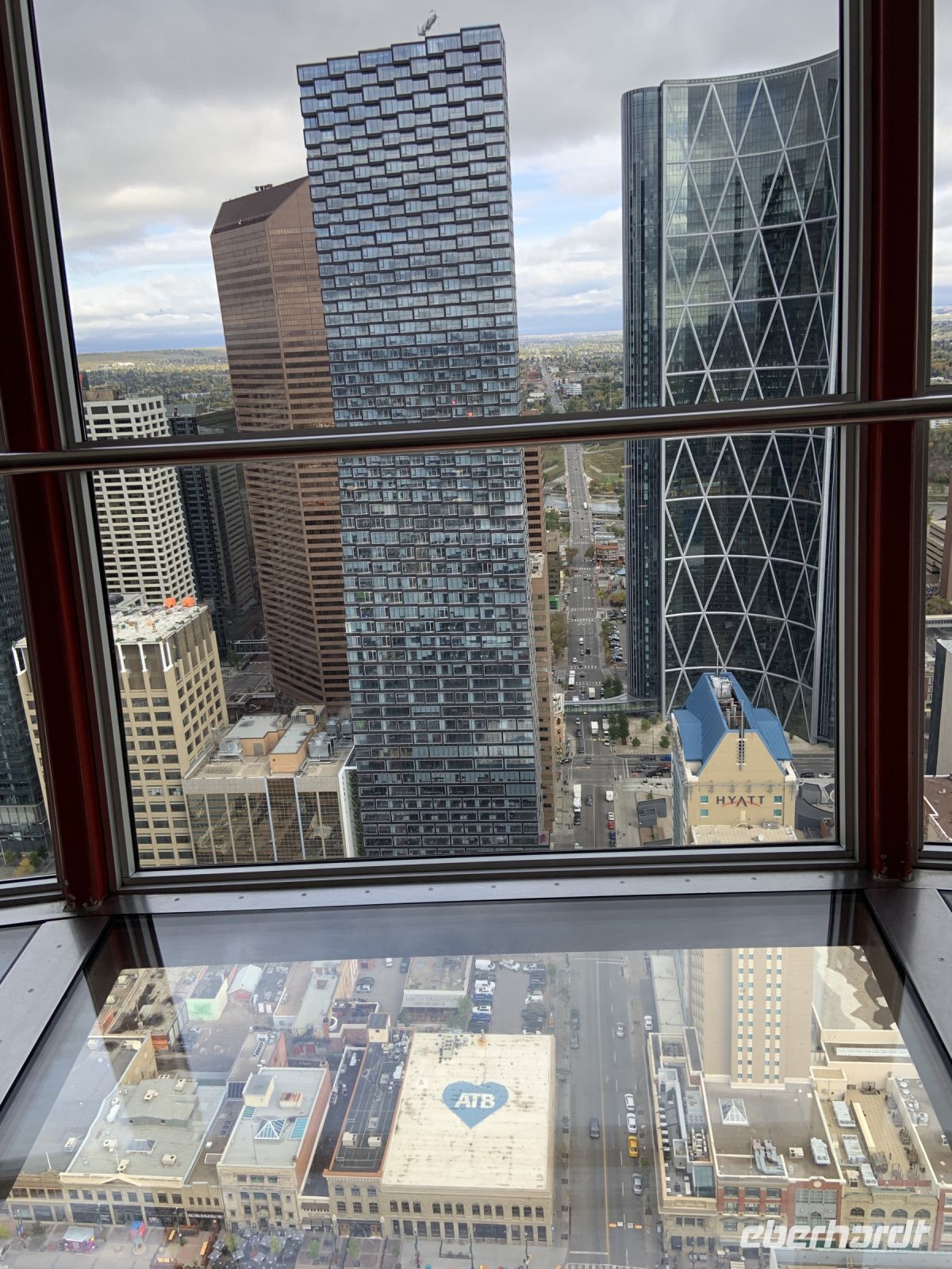 Calgary tower.JPG &ndash; &copy; Birgit Kirchner (Eberhardt TRAVEL)
