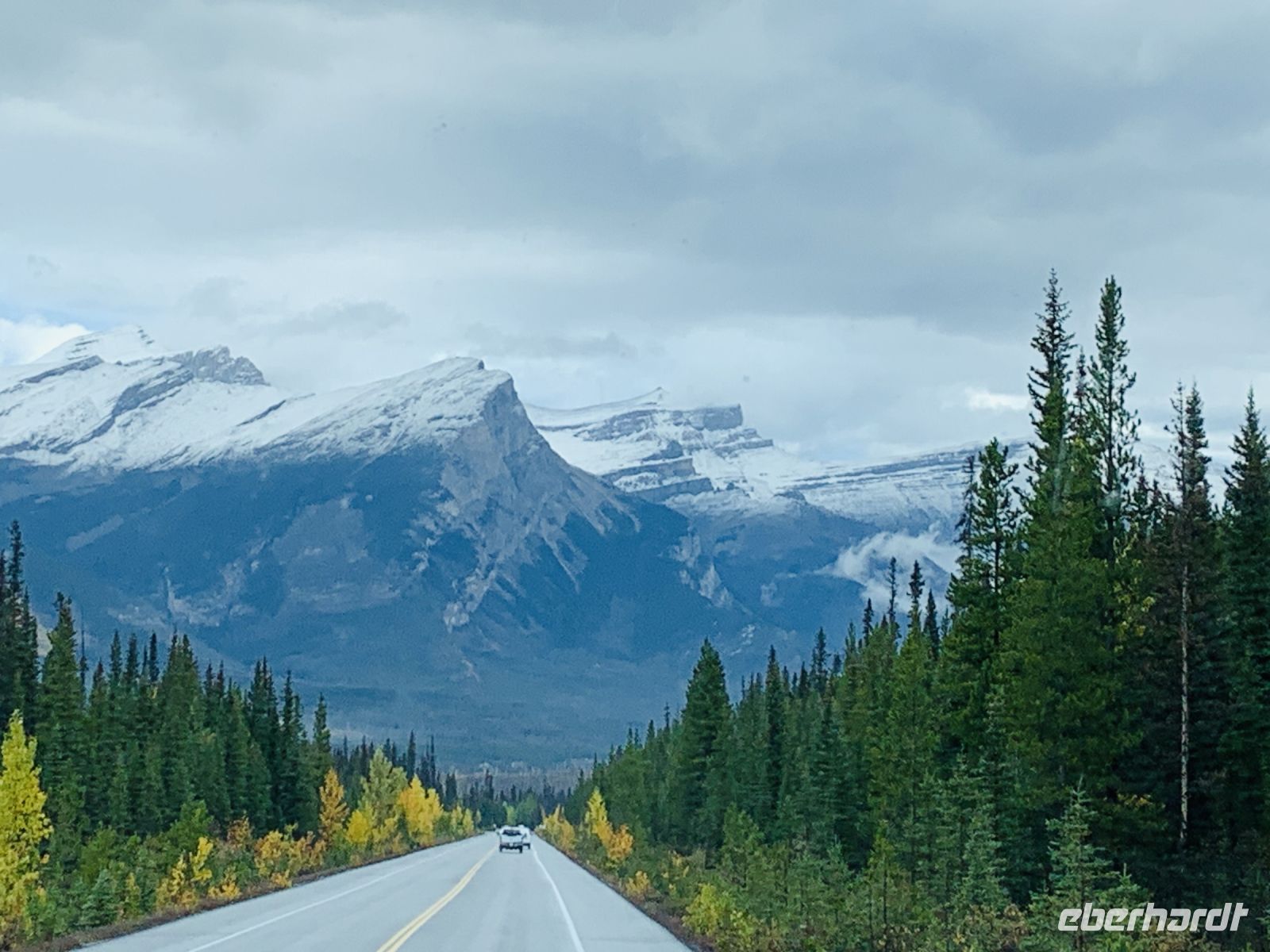 on the road .JPG &ndash; &copy; Birgit Kirchner (Eberhardt TRAVEL)