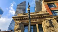 Spaziergang in Calgary - alt und neu &ndash; &copy; Kristin Weigel (Eberhardt TRAVEL)