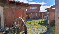 Deadman Junction Ranch - Rattlesnake Saloon &ndash; &copy; Kristin Weigel (Eberhardt TRAVEL)