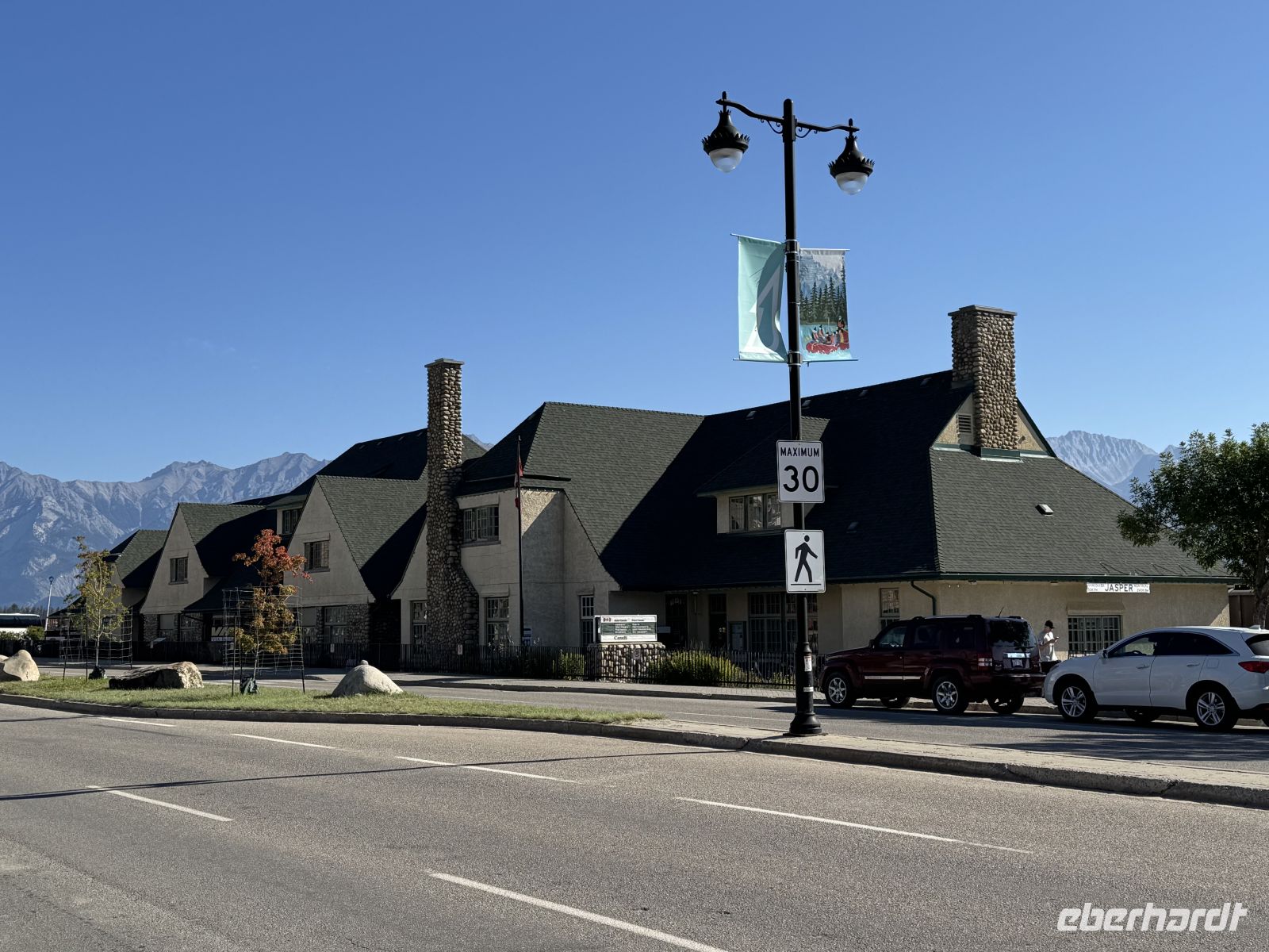 4. Tag – Jasper-Nationalpark – Historischer Bahnhof von Jasper &ndash; &copy; Andreas Wolfsteller (Eberhardt TRAVEL)