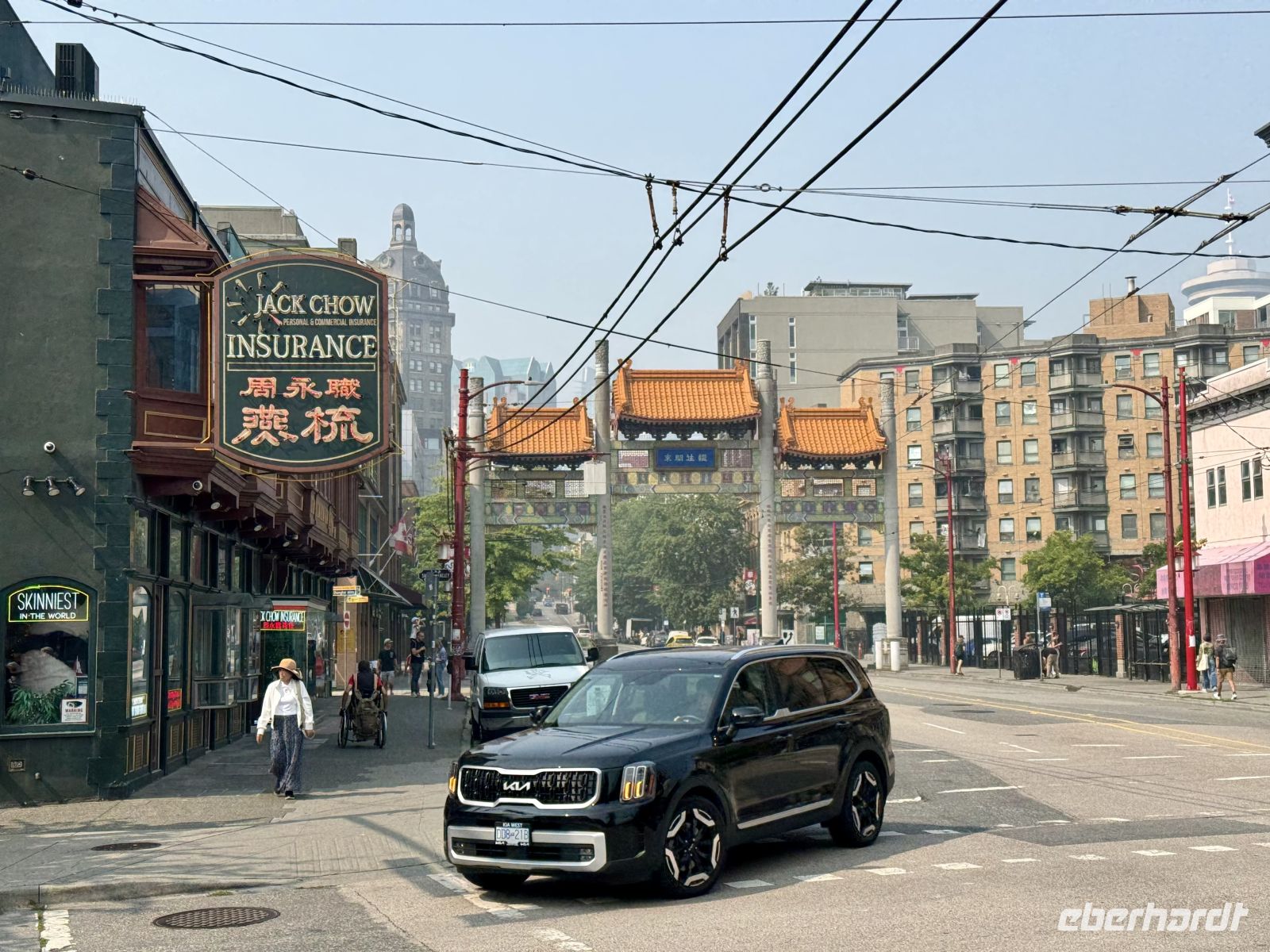 13. Tag – Stadtrundfahrt Vancouver – Millenium Gate in Chinatown &ndash; &copy; Andreas Wolfsteller (Eberhardt TRAVEL)