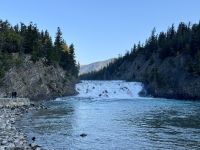 9. Tag – Banff & Yoho National Park – Bow River Falls in Banff &ndash; &copy; Andreas Wolfsteller (Eberhardt TRAVEL)