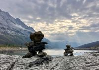 Inukshuk mit Kind  &ndash; &copy; Elisabeth Fox-Maerki (Eberhardt TRAVEL)