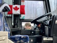 Wo ist Tracey unser Fahrer ? &ndash; &copy; Elisabeth Fox-Maerki (Eberhardt TRAVEL)