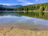 Lost Lake Strand in Whistler &ndash; &copy; Elisabeth Fox-Maerki (Eberhardt TRAVEL)