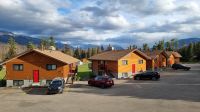 Unsere Lodge bei Jasper mit typischen Blockhütten &ndash; &copy; Kristin Weigel (Eberhardt TRAVEL)