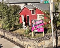 Halloween Deko in Calgary &ndash; &copy; Sabine Reckord (Eberhardt TRAVEL)