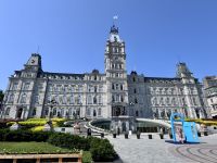 3. Tag: Stadtrundfahrt und -rundgang in Québec – Parlament