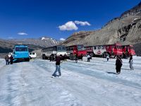 9. Tag: Icefields Parkway – Columbia Icefield – Auffahrt auf den Athabasca Glacier &ndash; &copy; Andreas Wolfsteller (Eberhardt TRAVEL)