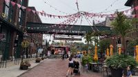 Stadtrundfahrt durch Toronto - Distillery District einem alten Indurstrie Gelände  &ndash; &copy; Jacob Spangenberg (Eberhardt TRAVEL)