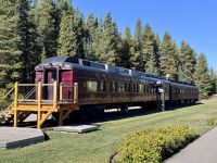 10. Tag: Banff bis Jasper – Am historischen Bahnhof von Lake Louise &ndash; &copy; Andreas Wolfsteller (Eberhardt TRAVEL)