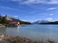 11. Tag: Jasper-Nationalpark – Historisches Bootshaus am Maligne Lake &ndash; &copy; Andreas Wolfsteller (Eberhardt TRAVEL)