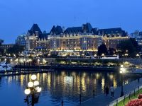 16. Tag: Spaziergang durch Victoria – Empress Hotel am Abend &ndash; &copy; Andreas Wolfsteller (Eberhardt TRAVEL)