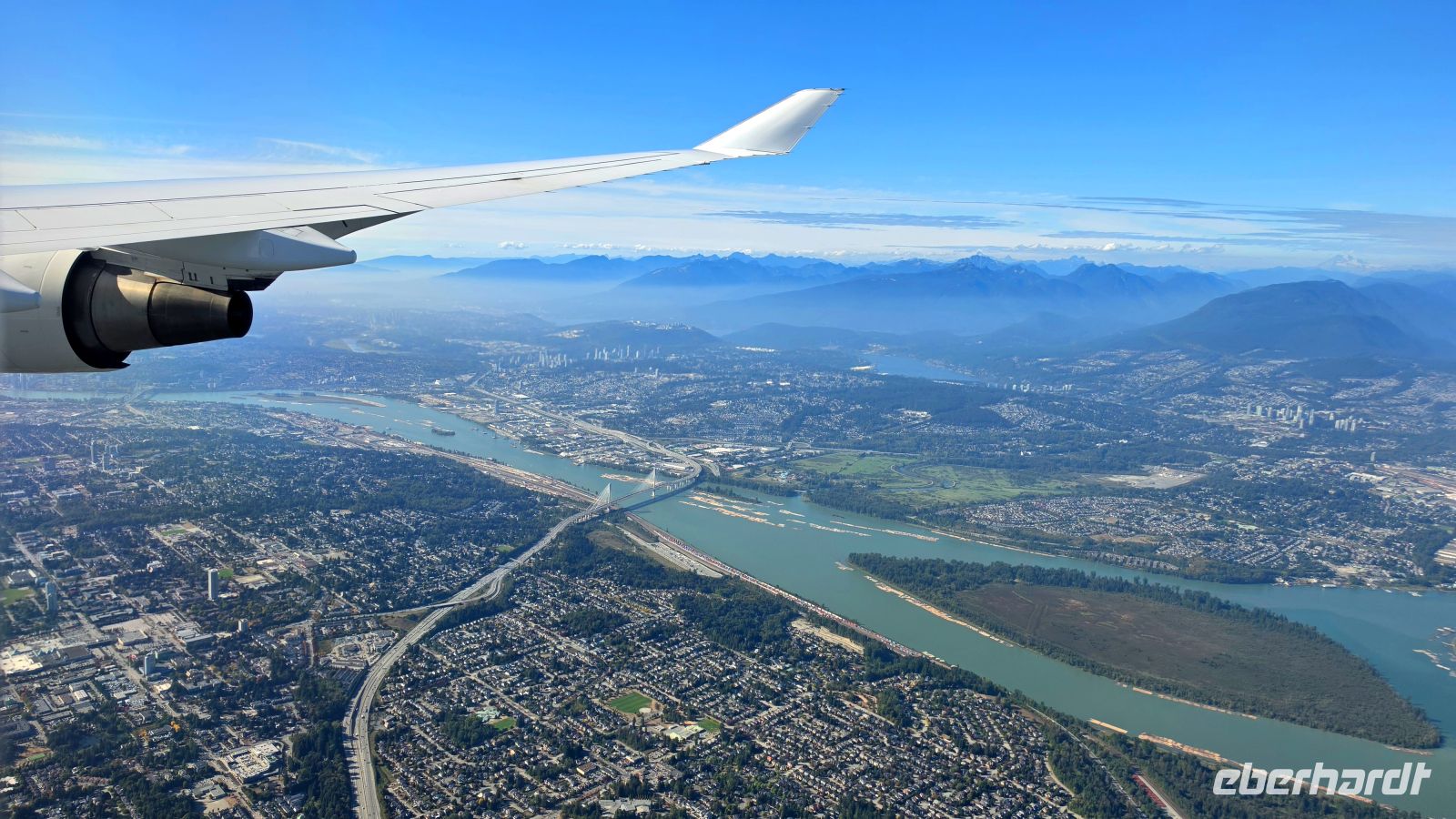 Flug über Vancouver - Fraser River &ndash; &copy; Kristin Weigel (Eberhardt TRAVEL)