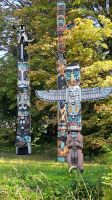 Totempfähle im Stanley Park in Vancouver &ndash; &copy; Kristin Weigel (Eberhardt TRAVEL)