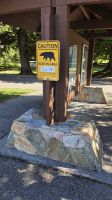 Bären-Warnschild an den Shannon Falls &ndash; &copy; Kristin Weigel (Eberhardt TRAVEL)