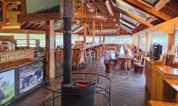 Abendessen auf dem Hausboot direkt am Fluss &ndash; &copy; Kristin Weigel (Eberhardt TRAVEL)