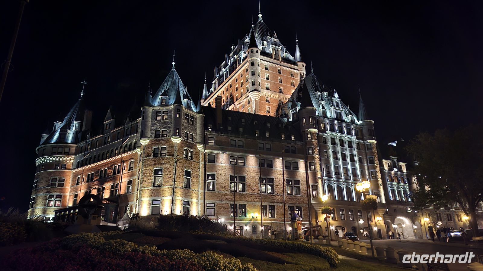 Quebec Chateau Frontenac Abendansicht.jpg &ndash; &copy; Katja Haubold (Eberhardt TRAVEL)