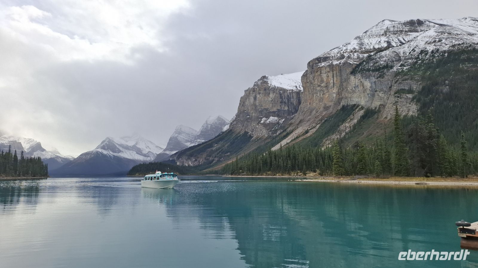 Maligne Lake Bootsfahrt.jpg &ndash; &copy; Katja Haubold (Eberhardt TRAVEL)