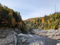 198) Canyon Sainte-Anne, Quebec, Kanada &ndash; &copy; Teresa Rumpel (Eberhardt TRAVEL)