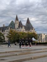 336) Wacheinlauf Soldatendenkmal, Ottawa, Kanada &ndash; &copy; Teresa Rumpel (Eberhardt TRAVEL)