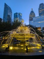 412)  Hundebrunnen am Bügeleisenhaus Toronto, Kanada &ndash; &copy; Teresa Rumpel (Eberhardt TRAVEL)