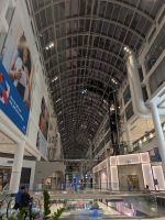 421) Eaton Shopping Centre, Toronto, Kanada &ndash; &copy; Teresa Rumpel (Eberhardt TRAVEL)